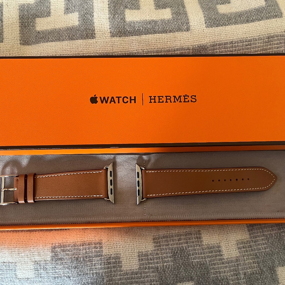 Apple Watch Hermes Edition Leather Watch Band Gold 45mm